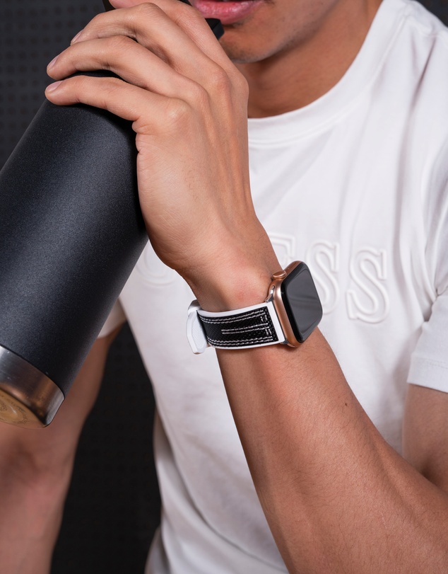 GUESS - Guess Apple Band - Black Nylon Flex 42/44/45