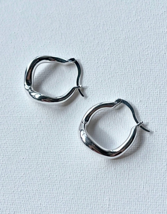 SAINT VALENTINE - Wabi Sabi Hoops - Silver