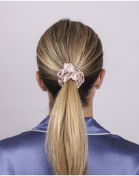 SILK MAGNOLIA - Pure Silk Scrunchie