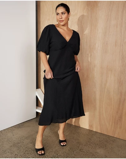 Atmos&Here Curvy - Evelynn Textured Midi Dress