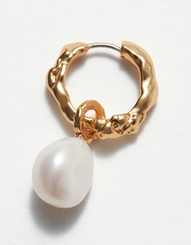 & Other Stories - Sculpted Pearl Drop Hoop Earrings