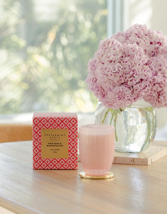 Peppermint Grove - Pink Rose & Marshmallow Soy Candle 370g