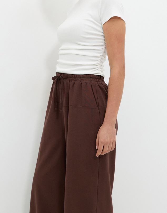 Calli - Seamed Pants