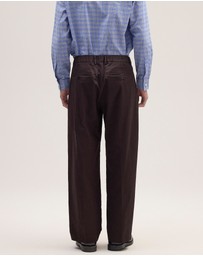 NN07 - Kay Pants