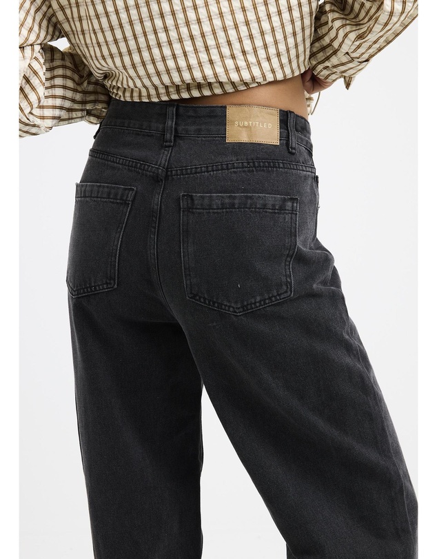 Subtitled - Alexa Mid Rise Denim Jeans Petite Relaxed