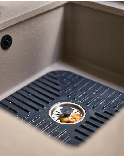 Joseph Joseph - SinkShield™ Sink Mat with Draining Plug