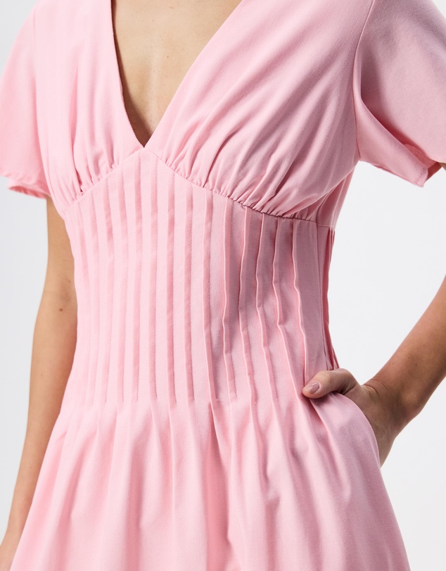 Tussah - Maysen Linen Blend Pintuck Midi Dress
