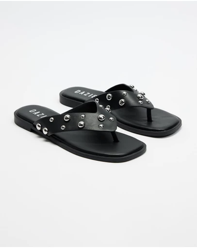Dazie - Laura Studded Thongs