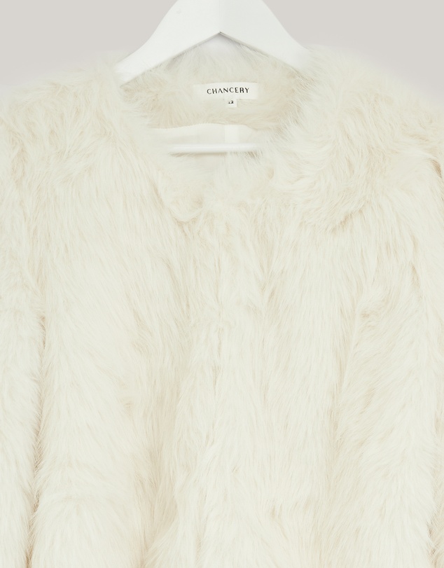 Revibe - Repaired CHANCERY Noel Faux Fur Jacket - AU 12