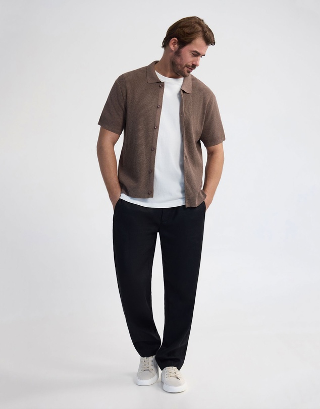 Oxford - Atlas Button Front Knit