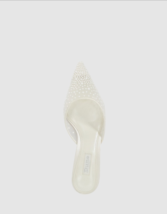 Dune London - Cuddling - Ivory