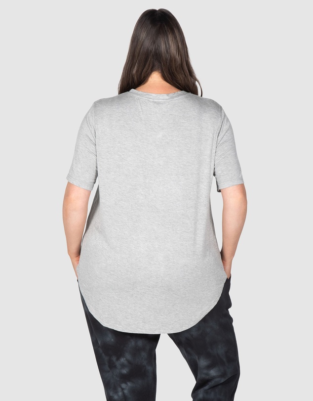Love Your Wardrobe - Kelly Dipped Hem T-shirt