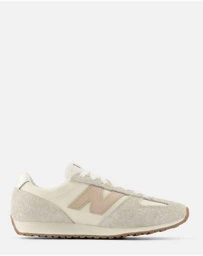 Angora with Desert Clay