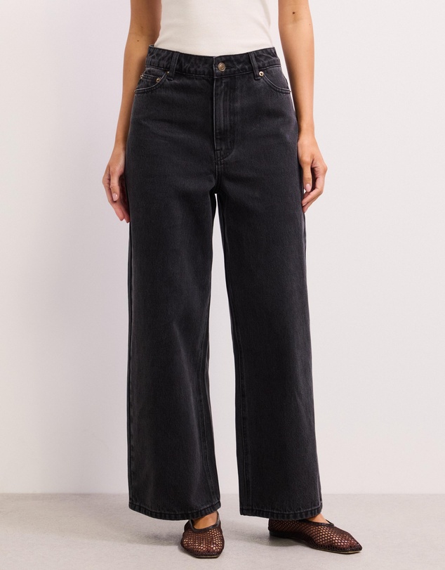 The Fated - Sarah Cropped Straight Wide Jeans