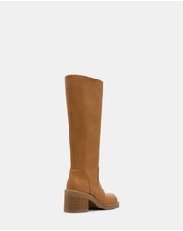 Steve Madden - Momentoo Banana Paris Boots