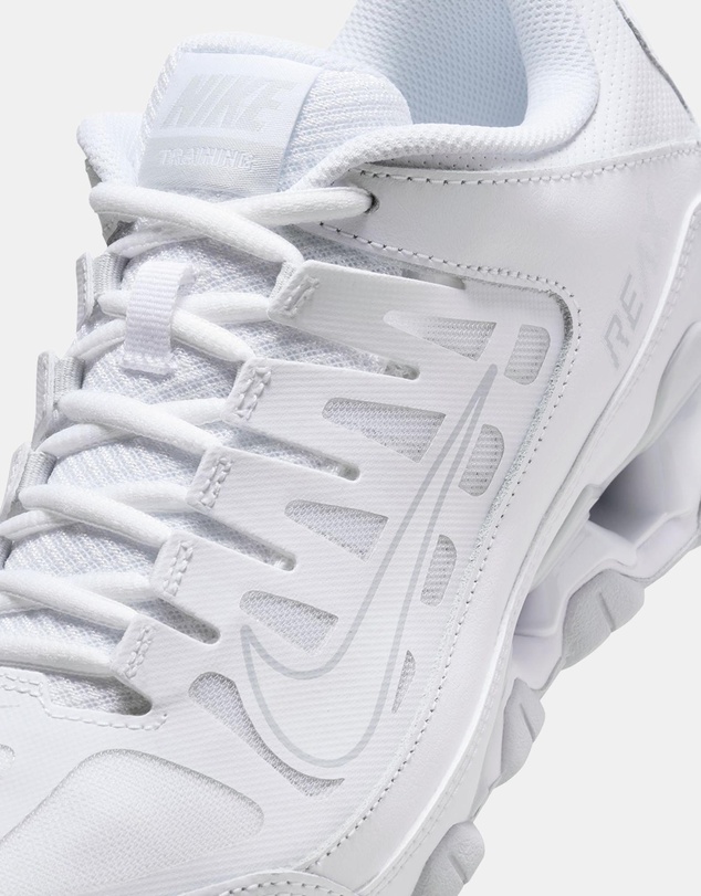 Nike - Reax 8 TR - Women's