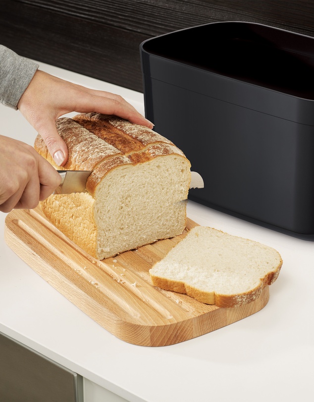Joseph Joseph - Bread Bin with Bamboo Cutting Board Lid - Black