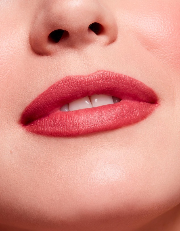MAC - Matte Lipstick - Get The Hint?