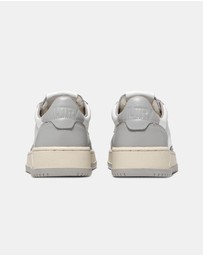 Autry - Medalist Bicolour Low Sneakers - Men's