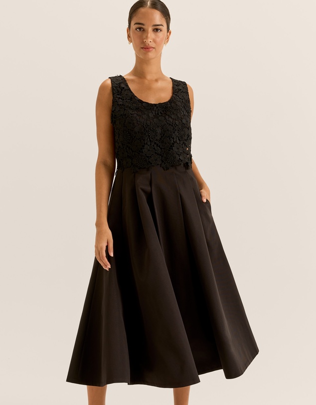 Review - Bloom Midi Dress