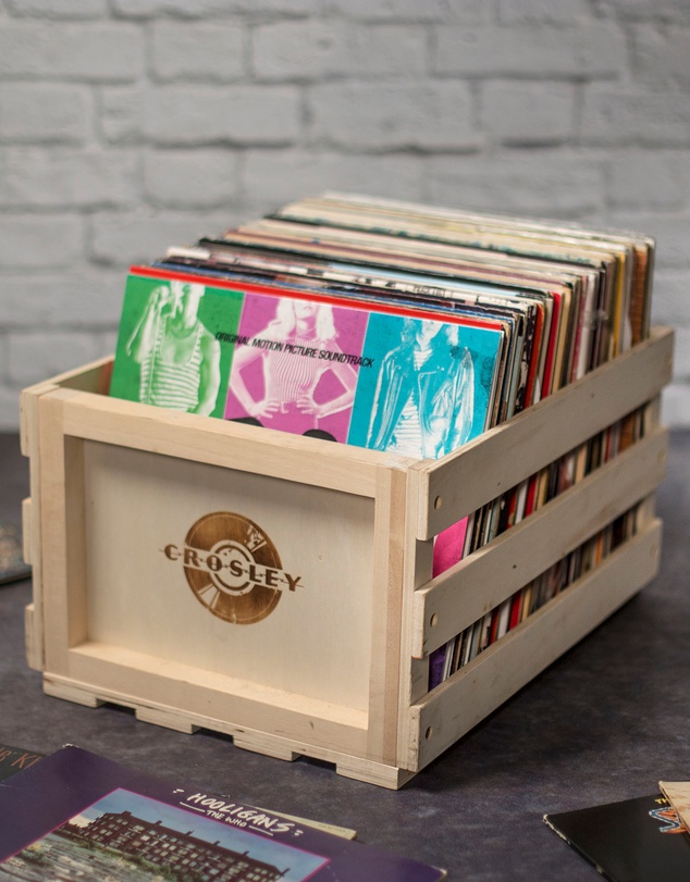 Victrola - Victrola Eastwood II Turntable - Black + Bundled Record Storage Crate