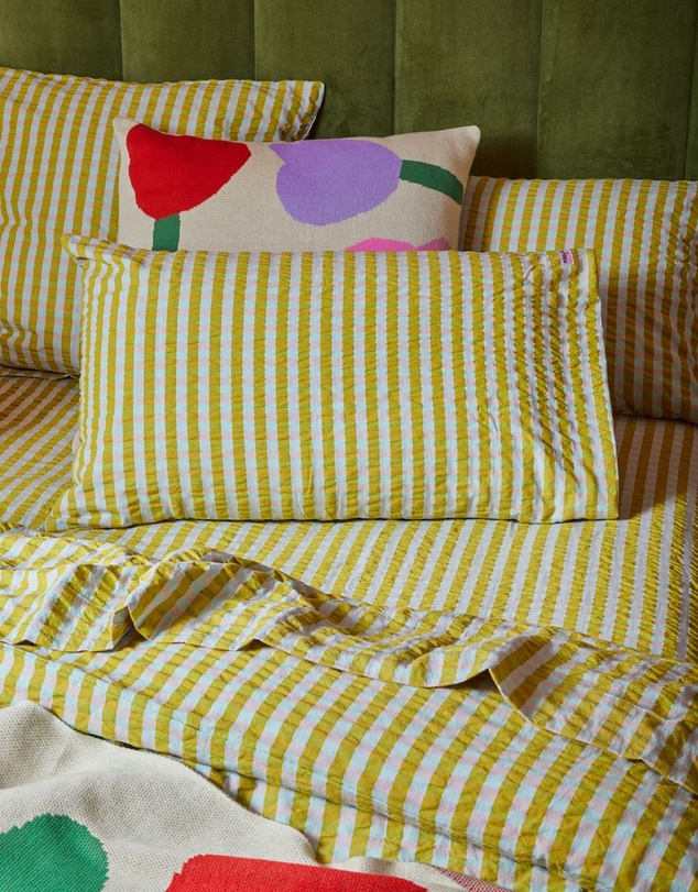 Mosey Me - Pink Quartz Seersucker Standard Pillowcase Set