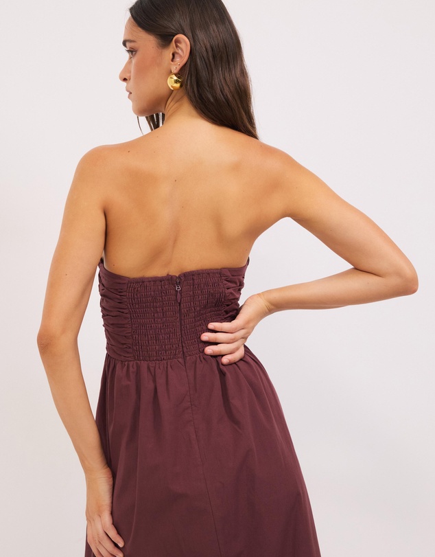 Calli - Strapless Gathered Midi Dress