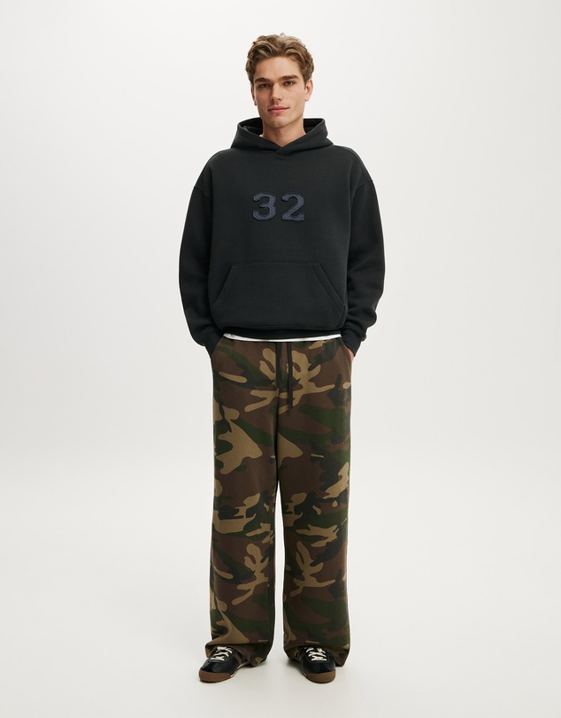 Cotton On - Super Baggy Track Pant