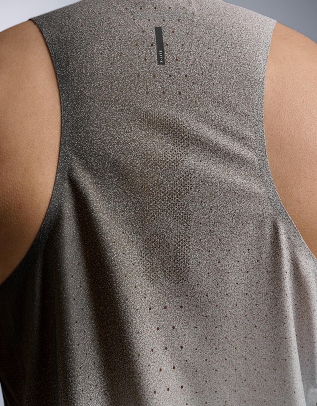 2XU - Light Speed React Singlet