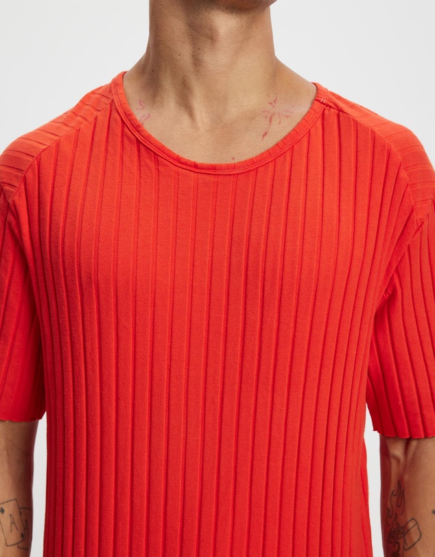 Surrounded By Ghosts - The Arsenic Rib Knit Tail T-Shirt