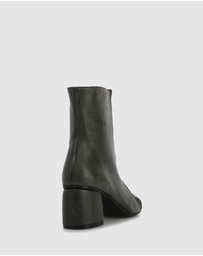 Beau Coops - Thalia Ankle Boots