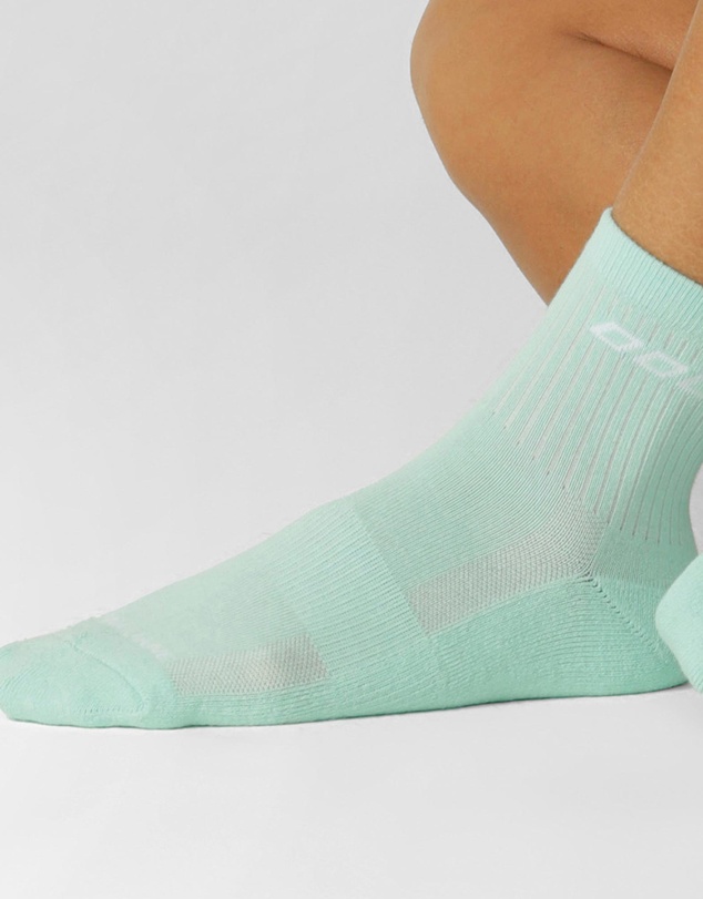 Lorna Jane - 2-Pack LJ Quarter Crew Socks