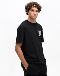 Superdry - Lo-Fi Punk Graphic Tee