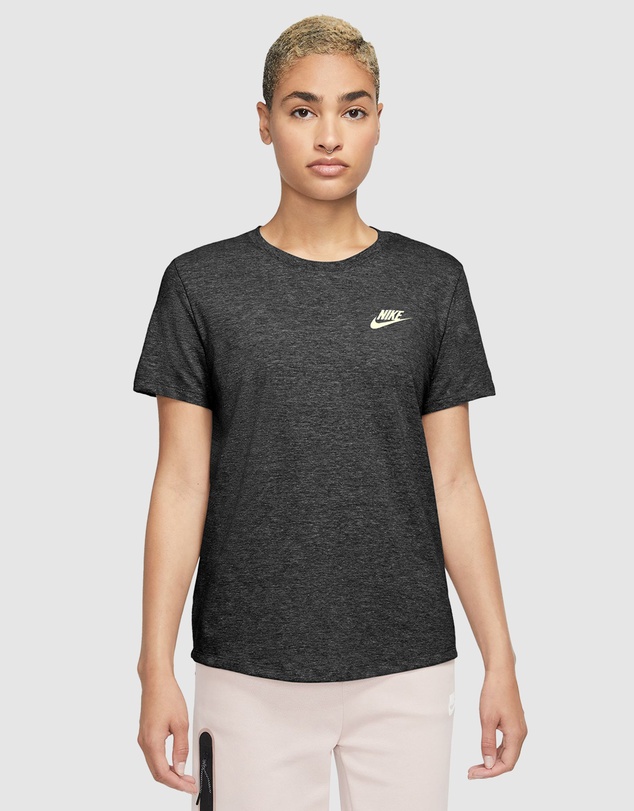 Nike - Sportswear Club SS Tee