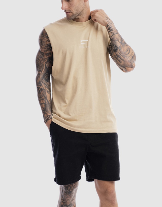First Division - Pro Centre Tank