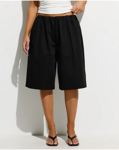 Dazie - Cyprus Longline Bermuda Shorts
