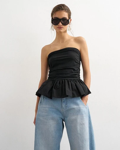 TOPSHOP - Camilla Peplum Bandeau Top Jrs