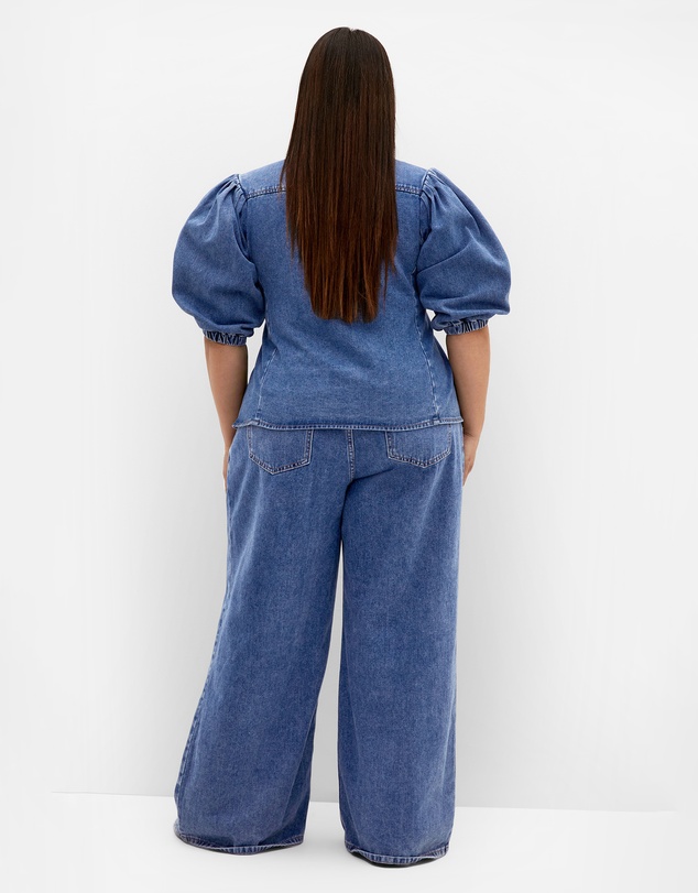 City Chic - Plus size Jessie Balloon Sleeve Denim Shirt - mid wash