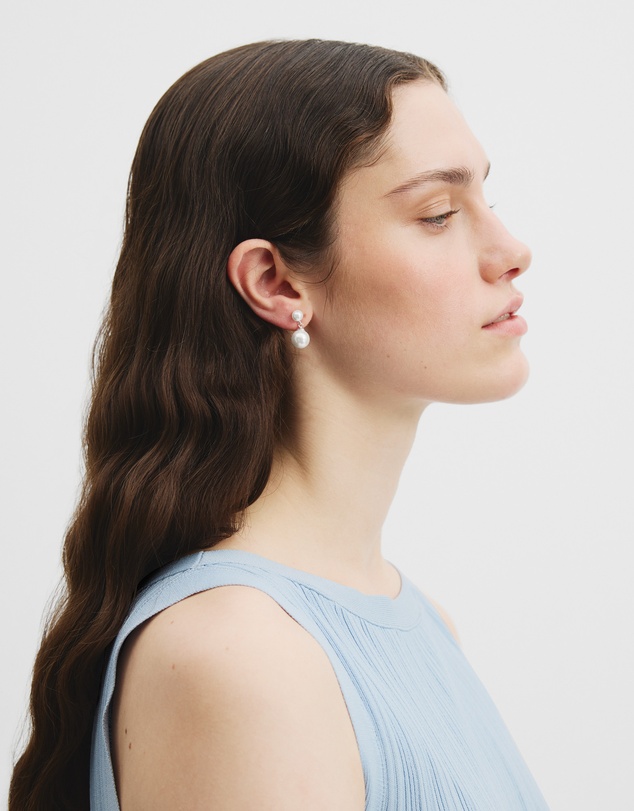 Country Road - Mini Pearl Drop Earring