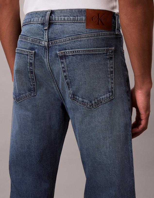 Calvin Klein Jeans - Standard Straight Fit Jeans