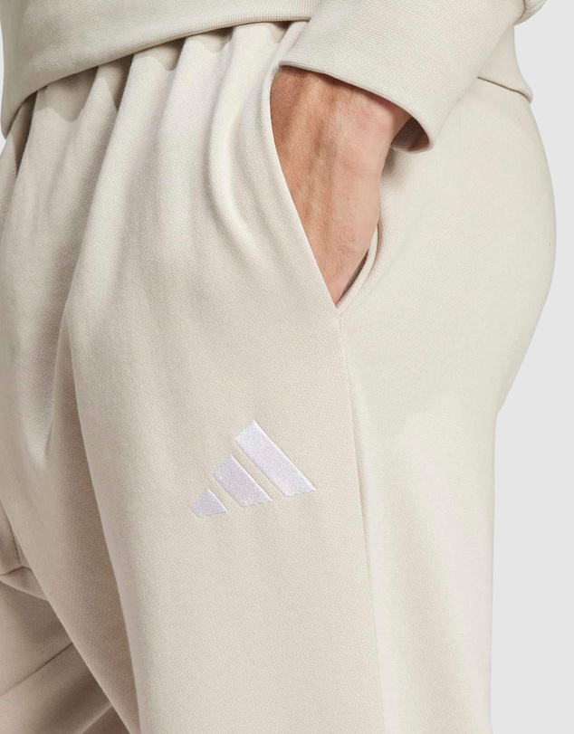 adidas Sportswear - Essentials Feelcozy Fleece Pants