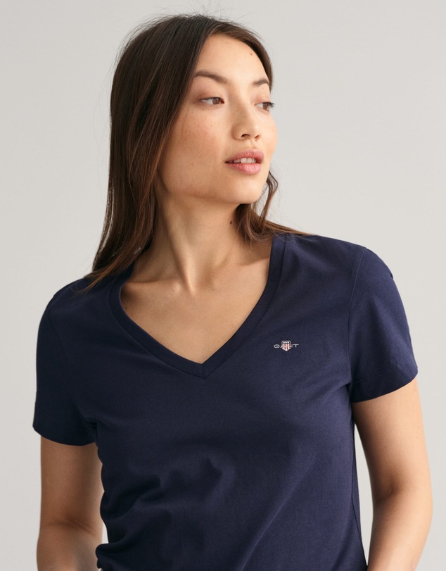 Gant - Shield V-Neck T-Shirt