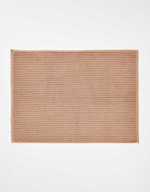 Aura Home - Paros Rib Bath Mat