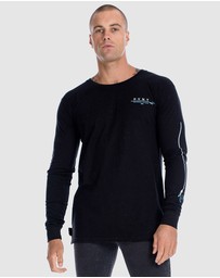 DVNT - Amplified Long Sleeve