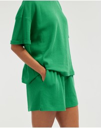 Amelius - Laurie Waffle Tee