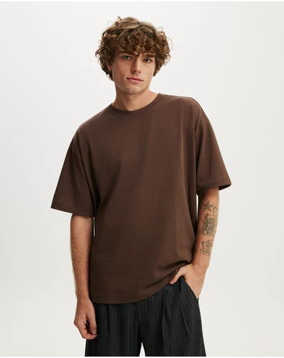 Cotton On - Box Fit T-Shirt