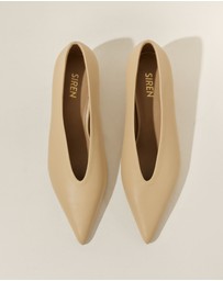 Siren - Flynn Point Toe Pumps