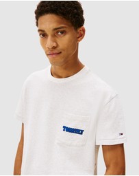 Tommy Jeans - Back Logo Slim Crew Neck T-Shirt