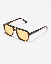 Hawkers Co - HAWKERS - CROUPIER Carey Yellow Sunglasses for Men and Women UV400