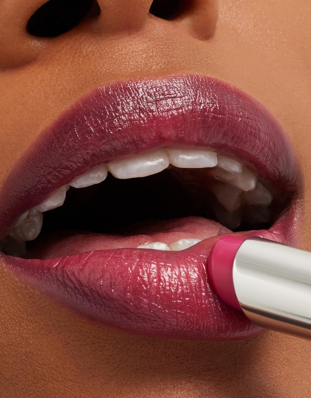 MAC - Glow Play Tendertalk Lip Balm